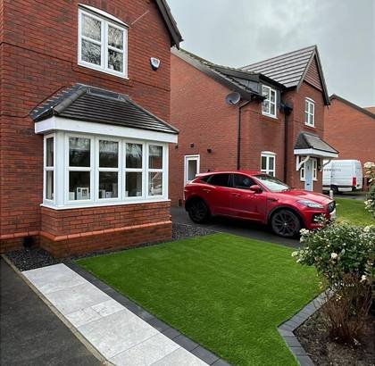 Front Garden Artificial Lawn & Porcelain Path