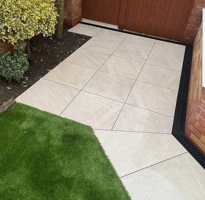 Artificial Lawn & Patio Bordering