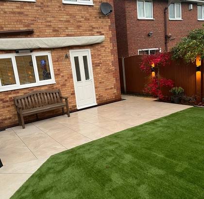 Corner Patio Area With Garden Lighting