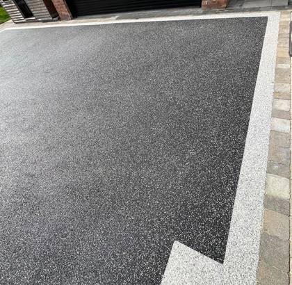 Resin Driveway — Garage Approach